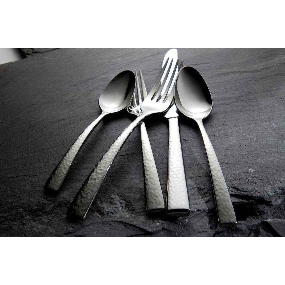 Oneida Chef's Table Hammered 18/0 Stainless Steel Oval Bowl Soup/Dessert Spoons (Set of 12)